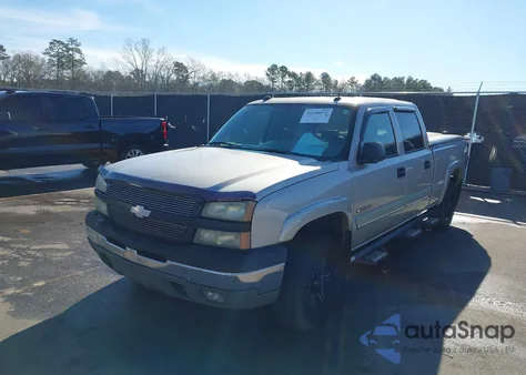 2005 Chevrolet Silverado 1500Hd Lt z USA, uszkodzony, nr VIN 1GCGK13UX5F888452